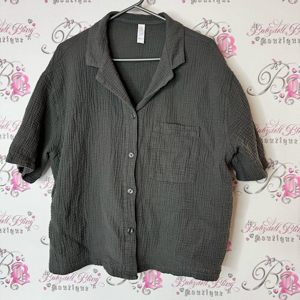 Stars above shirt button down grey lightweight Short Sleeve Shirt